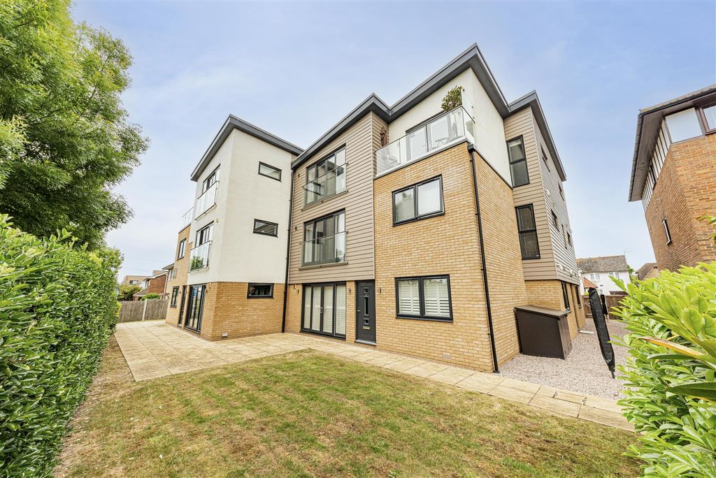 Property photo 1 of 22 L J Imaging-22.Jpg