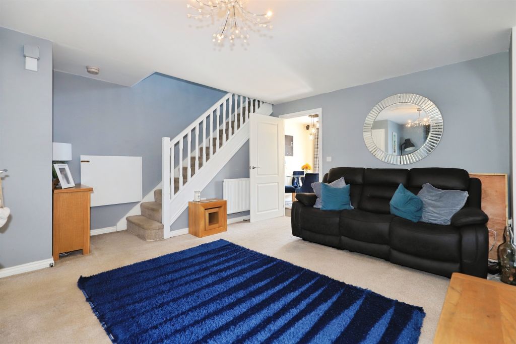 Property photo 2 of 19
