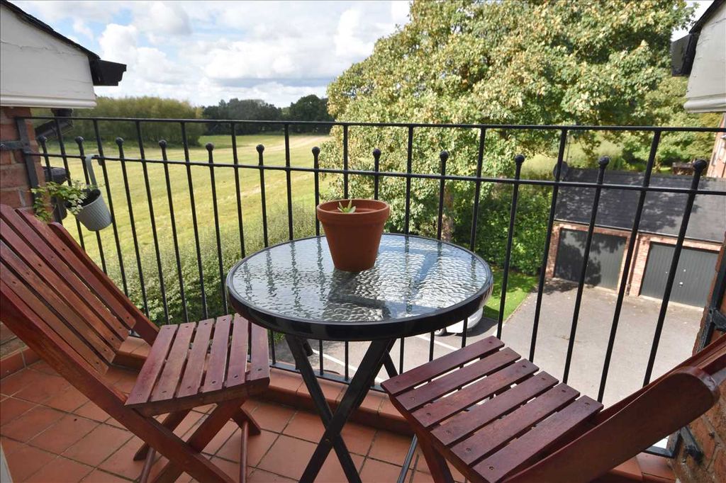 Property photo 3 of 13 Balcony