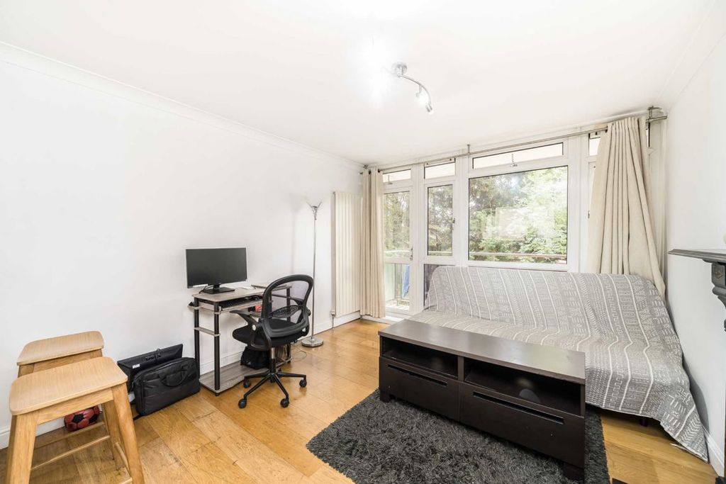 Property photo 2 of 4