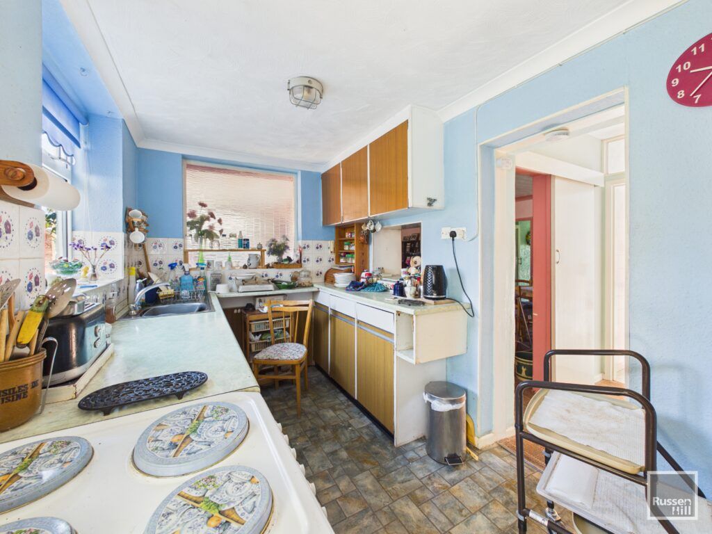 Property photo 3 of 23