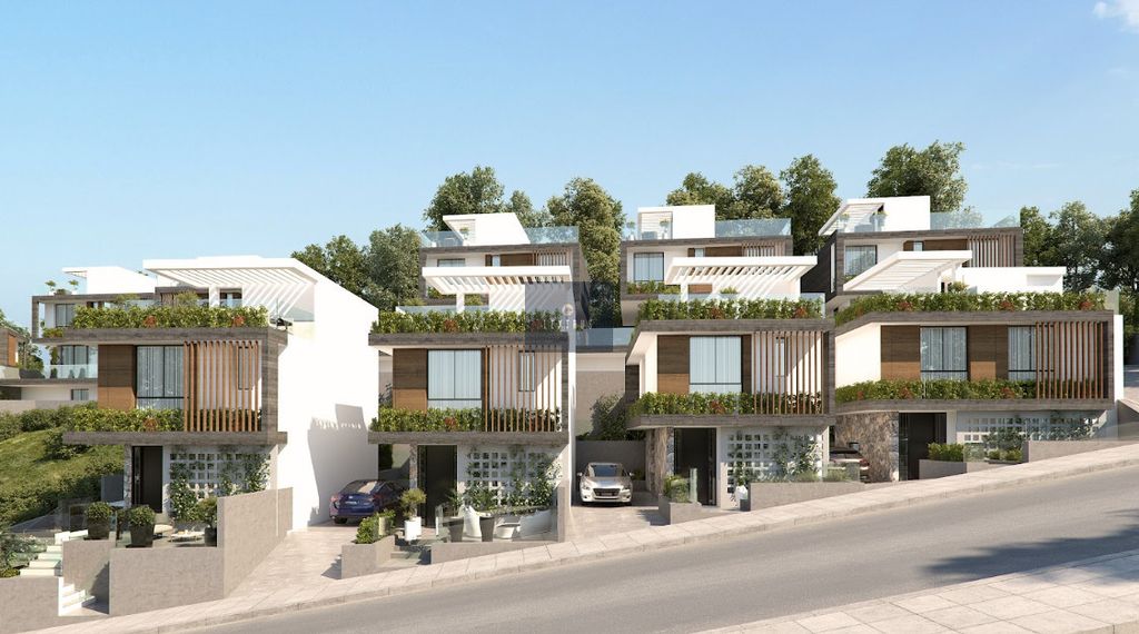 Property photo 2 of 7