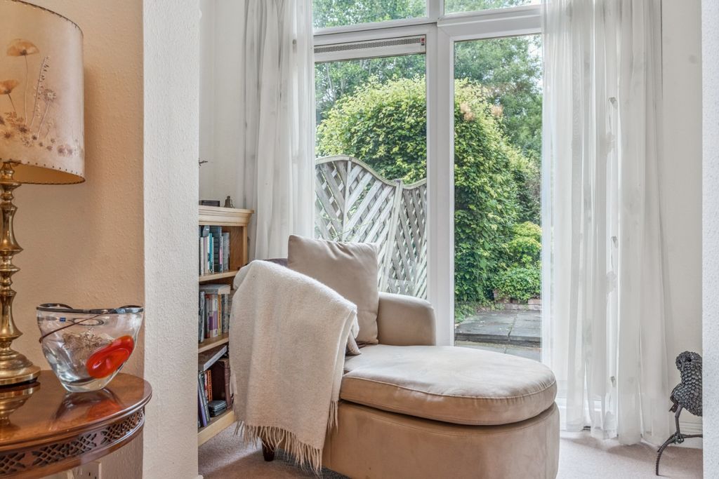 Property photo 3 of 36 3954908