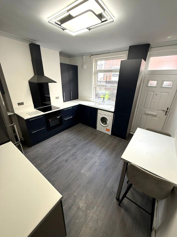 Property photo 2 of 13 Whatsapp Image 2026-02..-23 At 12.33.29