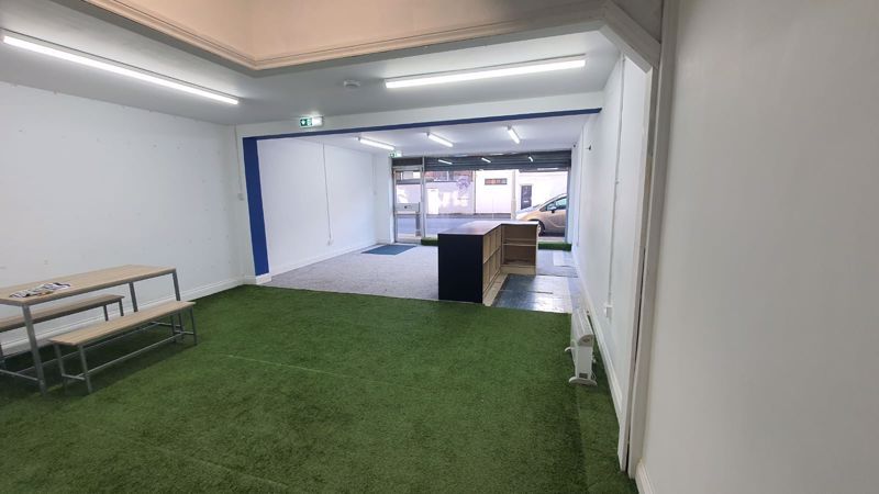 Property photo 3 of 8 Photo 9