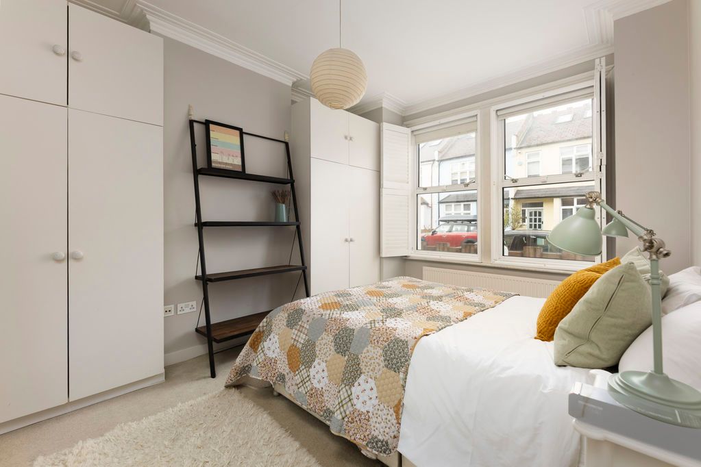 Property photo 3 of 8 Photo 1