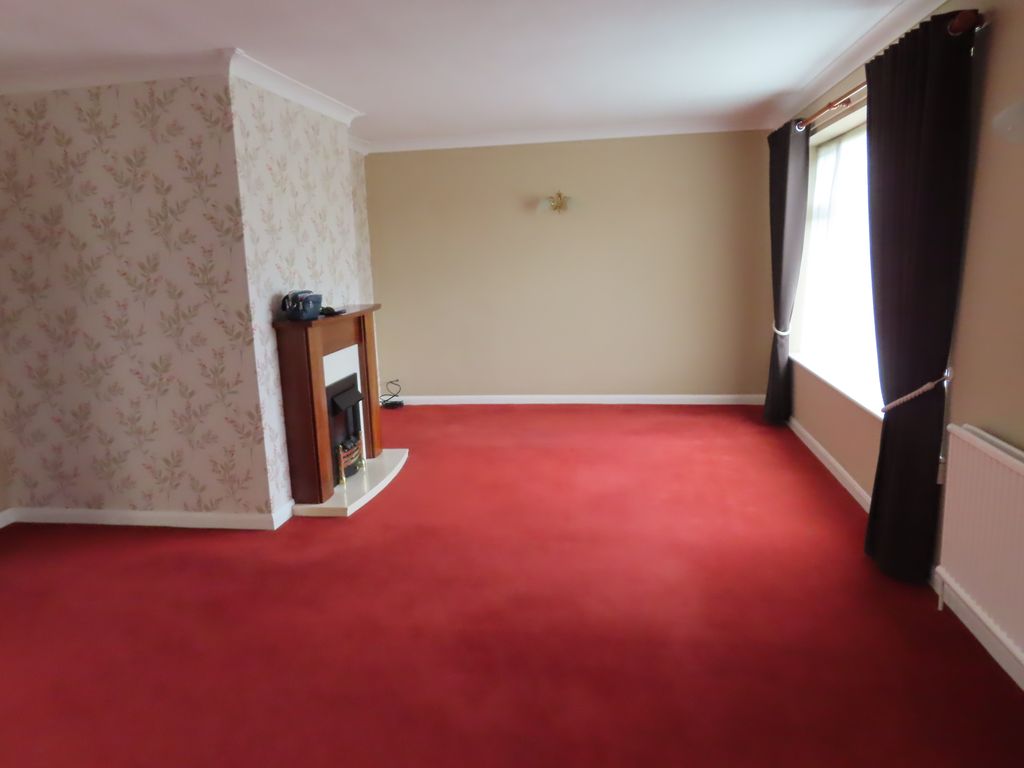 Property photo 2 of 23