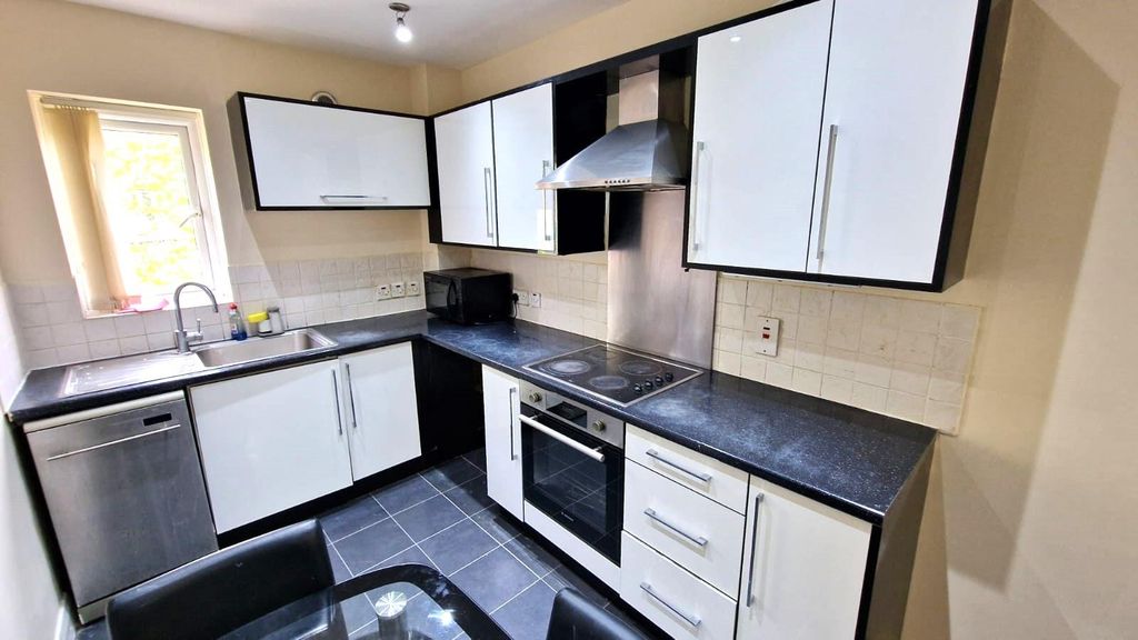Property photo 2 of 19 Whatsapp Image 2025-04-12 At 15.01.34 (2).Jpeg