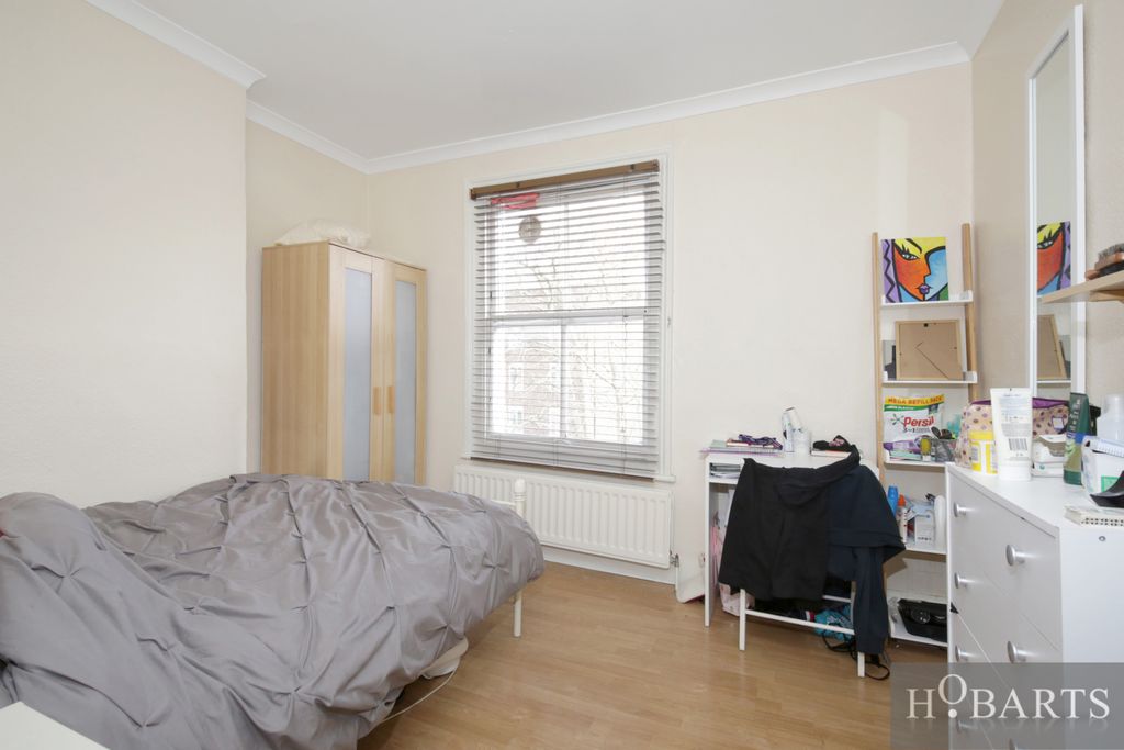 Property photo 3 of 10 Gallery