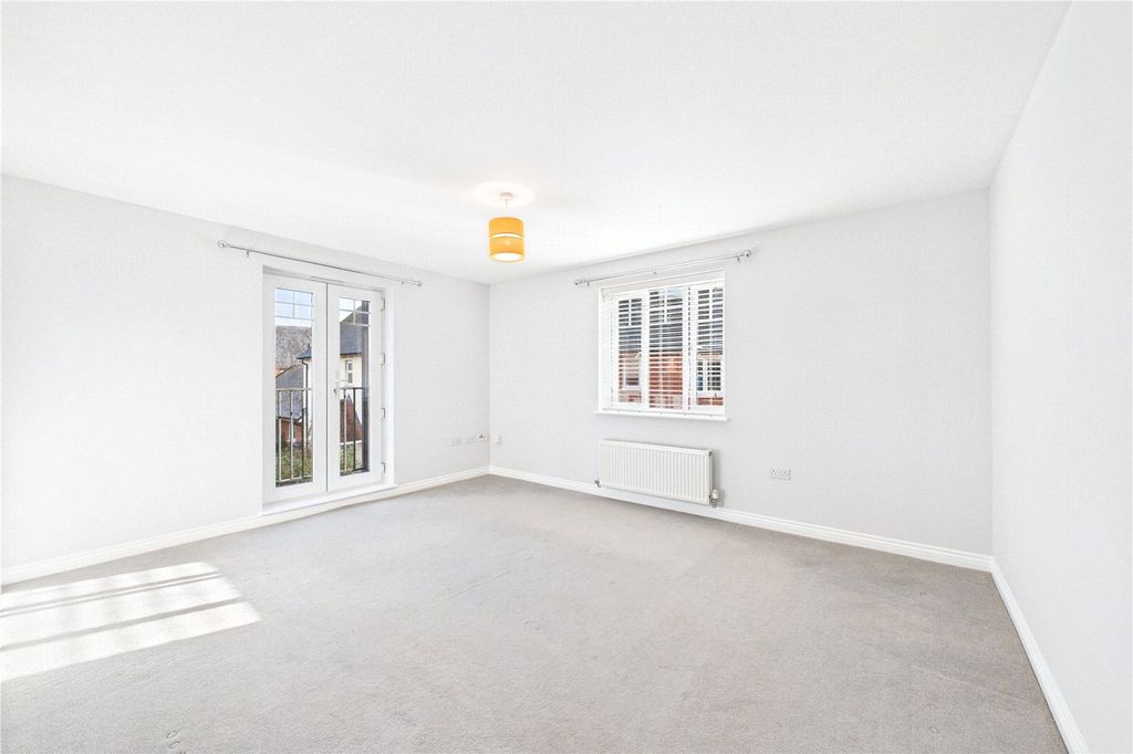 Property photo 3 of 8 Picture No. 08