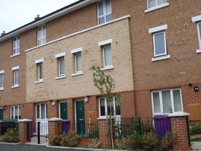 Property photo 1 of 1