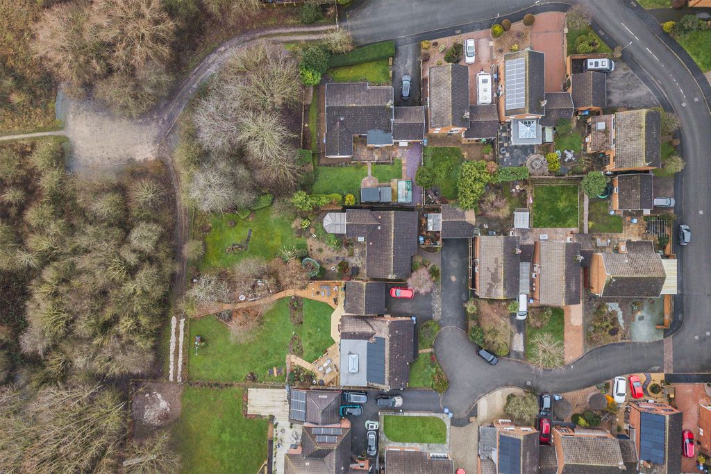 Property photo 2 of 29