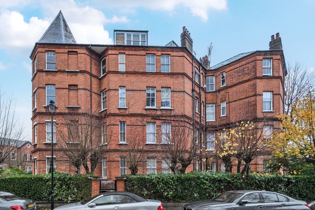 Property photo 3 of 7 Picture No. 14