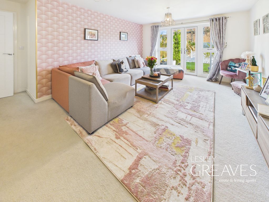 Property photo 2 of 30 Living Room