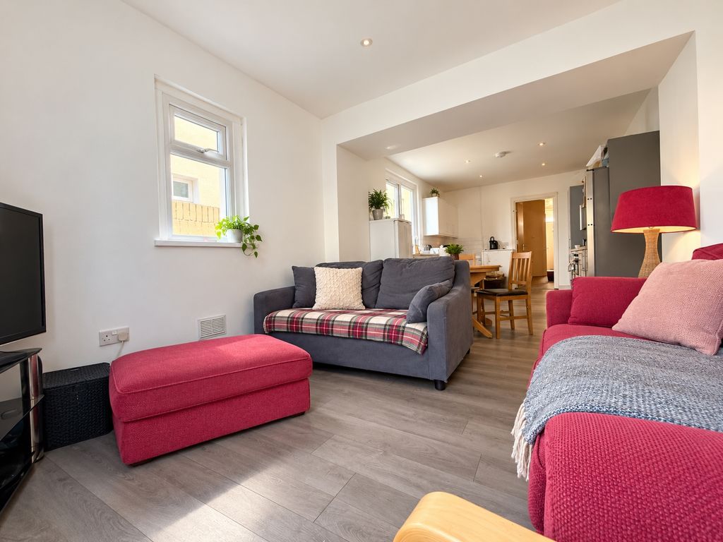 Property photo 2 of 15 Call 02920 668585 To Secure Your Viewing _6