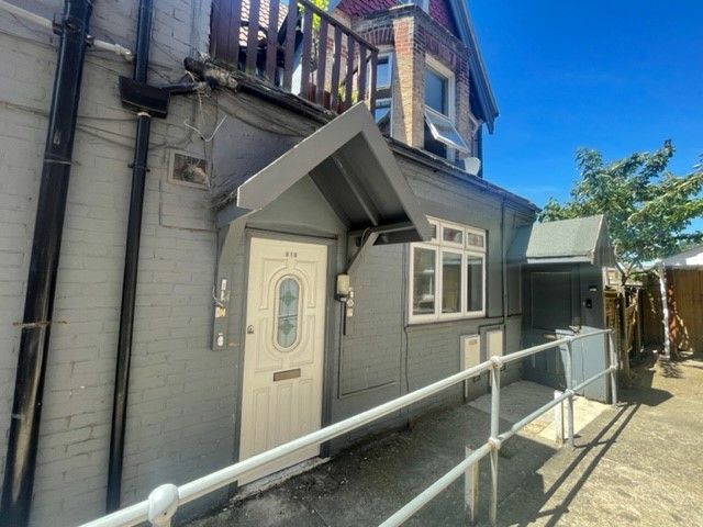 Property photo 1 of 10 Front View