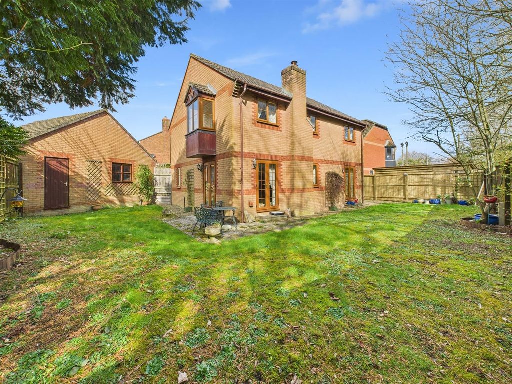 Property photo 1 of 13