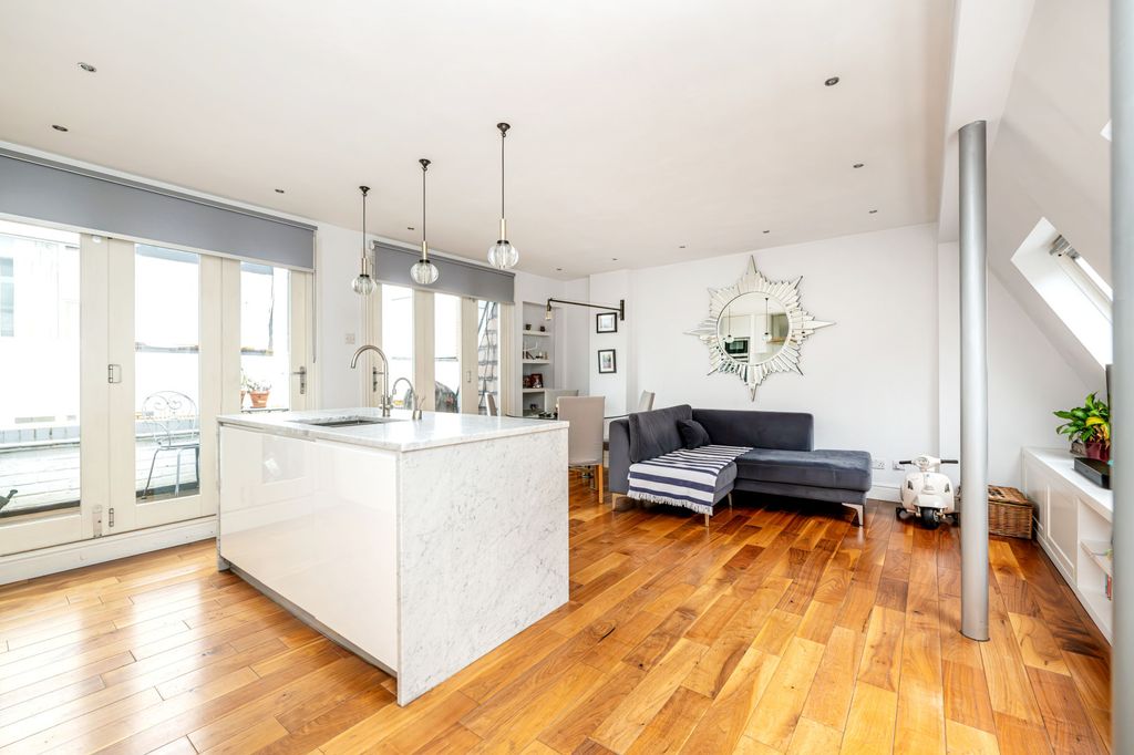 Property photo 2 of 15 Picture No. 07