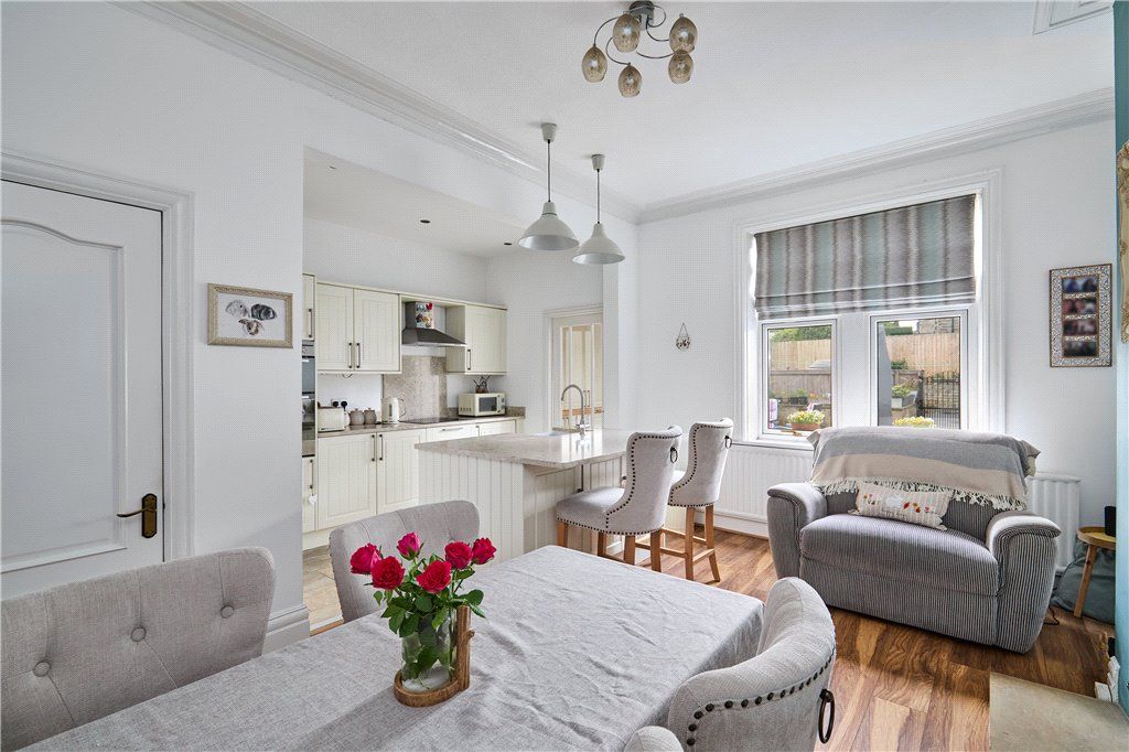 Property photo 2 of 20 Open Plan Living