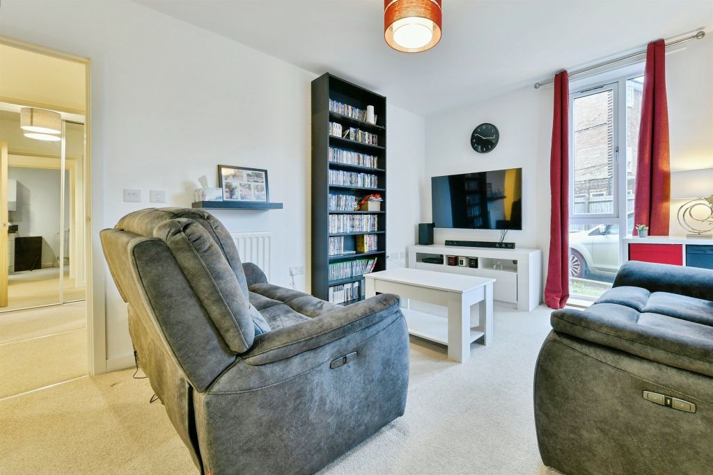 Property photo 3 of 20