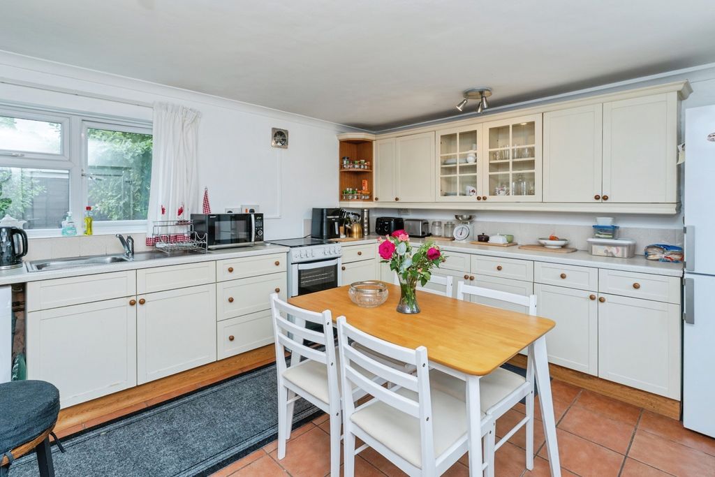 Property photo 2 of 18 Pbox-Img.Jpg