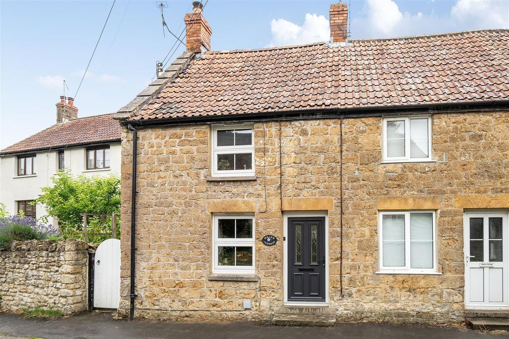Property photo 1 of 39 Pollys Cottage