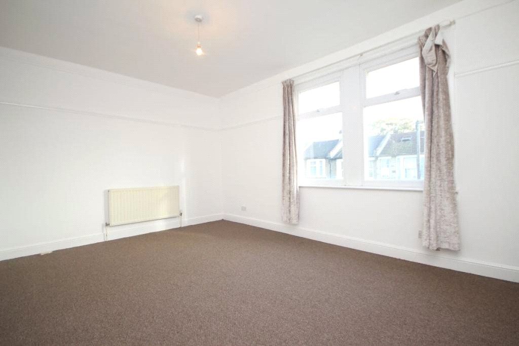 Property photo 3 of 7 Picture No. 04