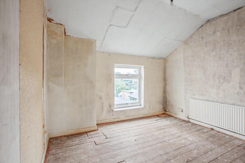 Property photo 2 of 21 343 Gateford Road, Worksop, S81 7Bh