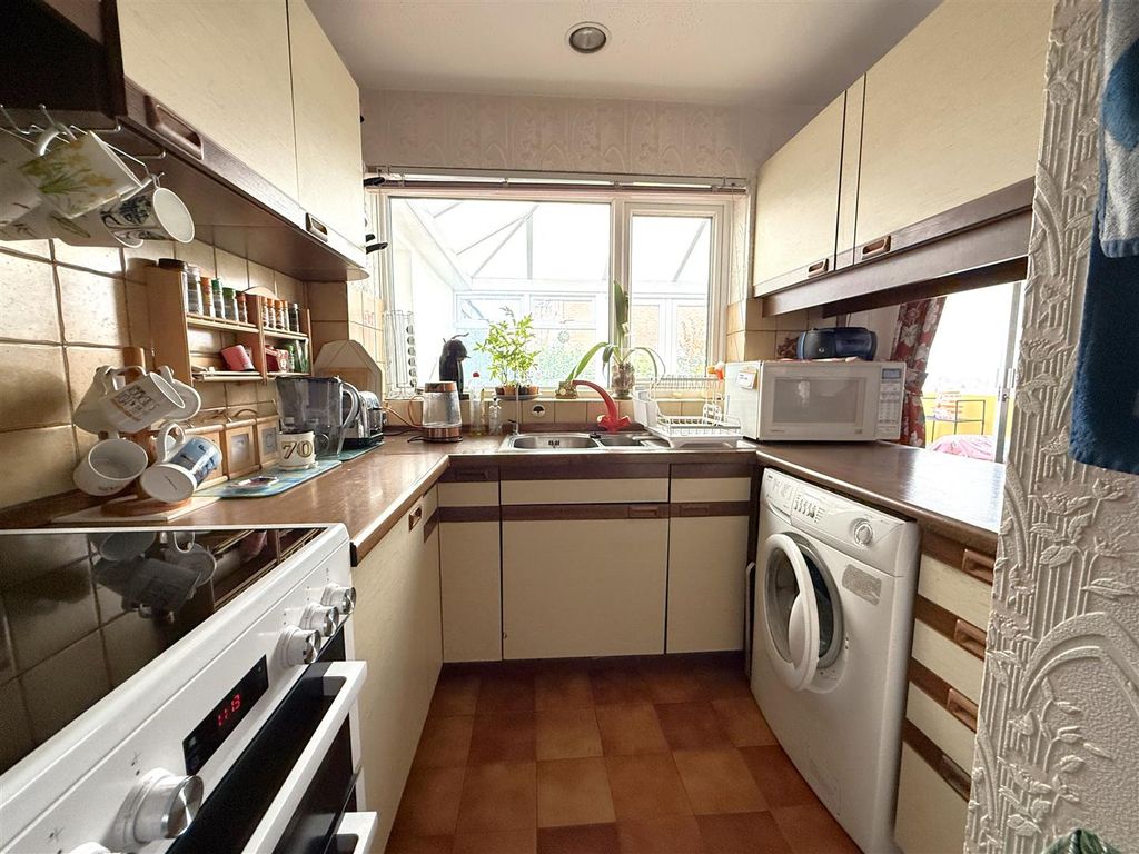 Property photo 2 of 14 Img_2614.Jpg