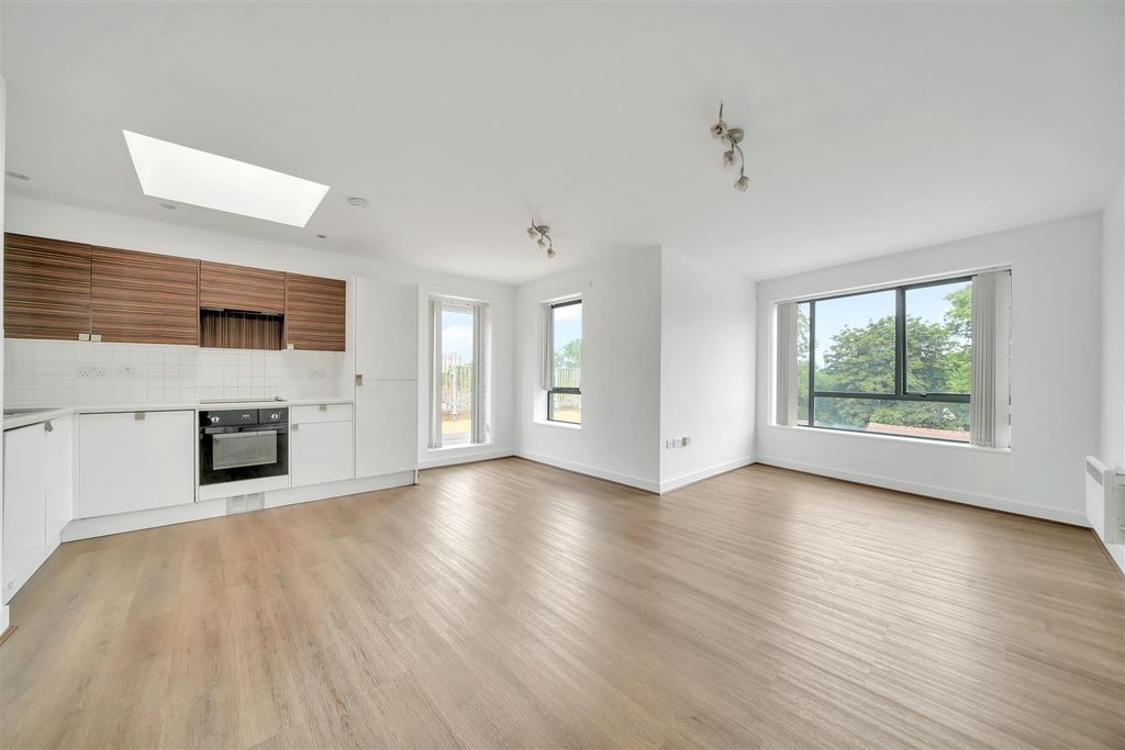 Property photo 2 of 23 2.Jpg