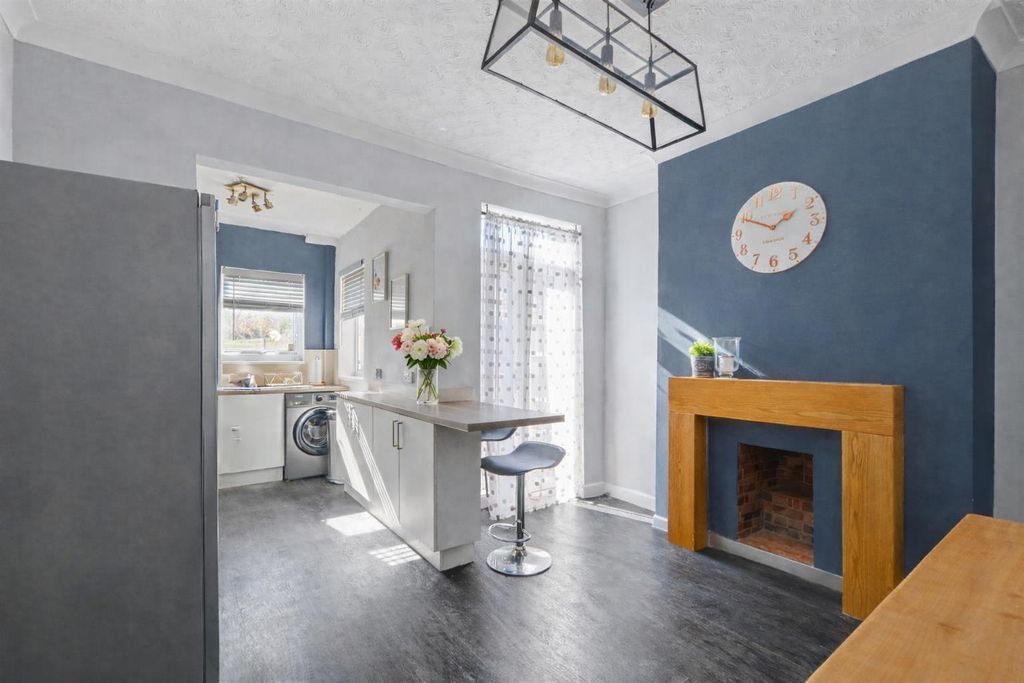 Property photo 3 of 16 Arnold Kitchen Diner.Png