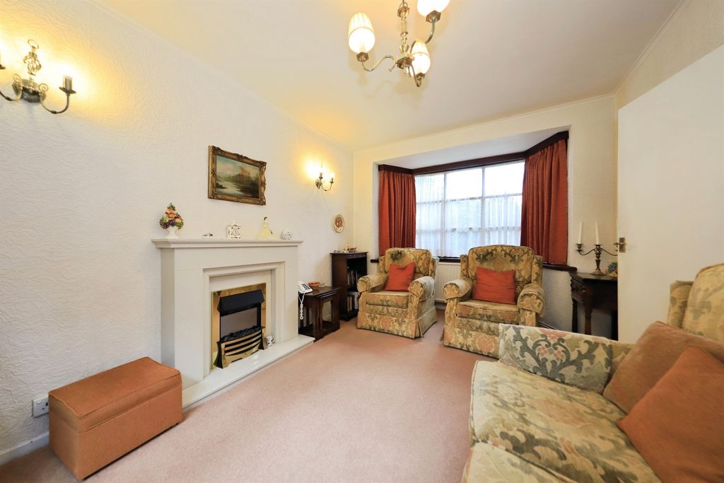 Property photo 3 of 22