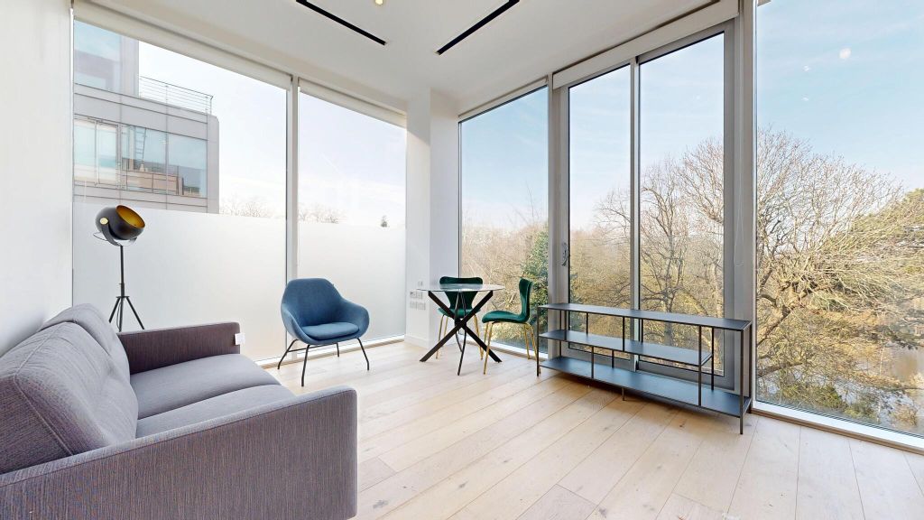 Property photo 1 of 24 Living Room