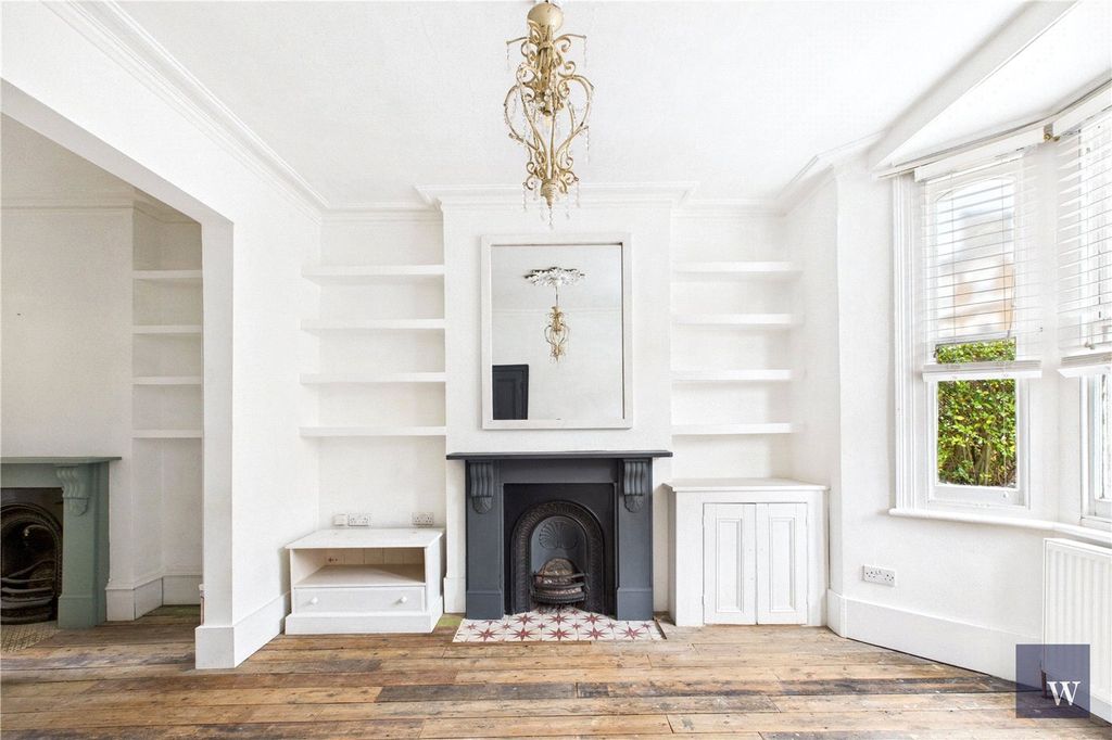 Property photo 3 of 11 Picture No. 06