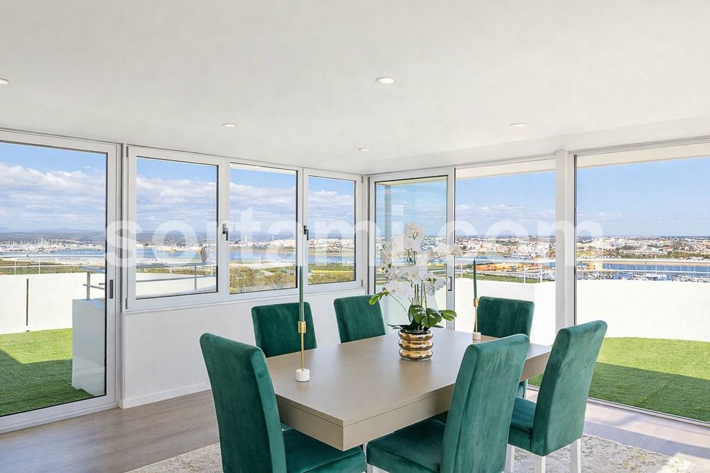 Property photo 2 of 27