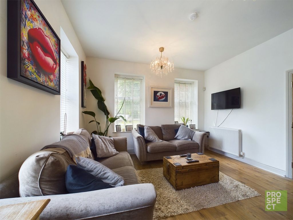 Property photo 3 of 9 Picture No. 02