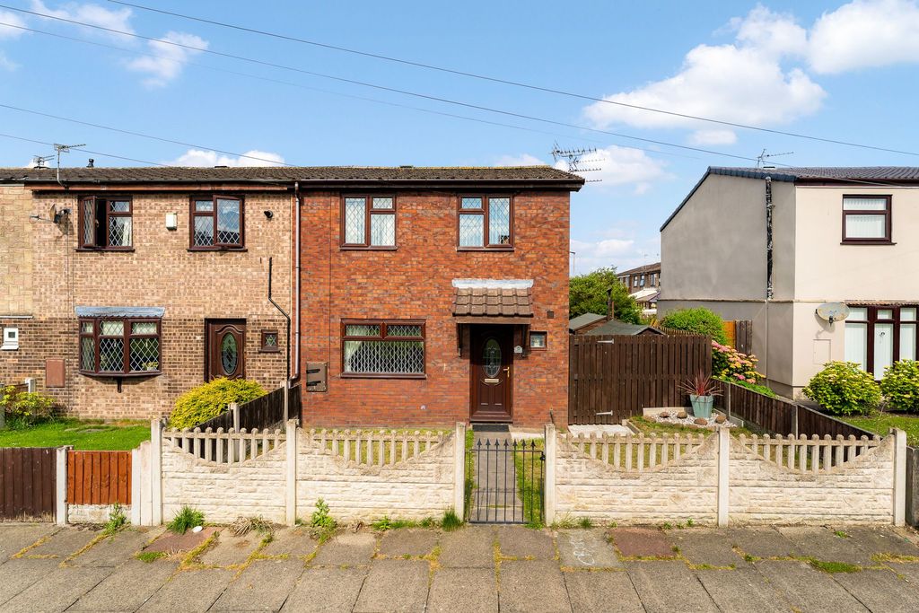 Property photo 1 of 21