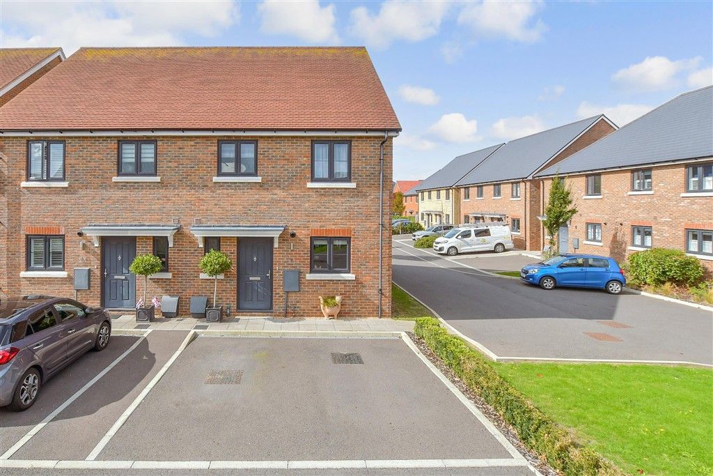 Property photo 1 of 13 External (Brochure)