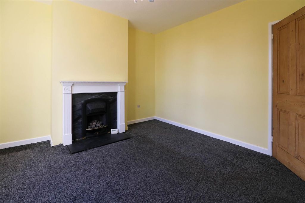 Property photo 3 of 13 Img_5427.Jpg