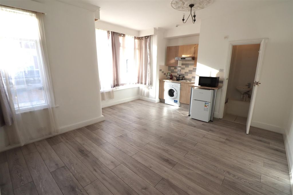 Property photo 1 of 4 Img_4099.Jpg