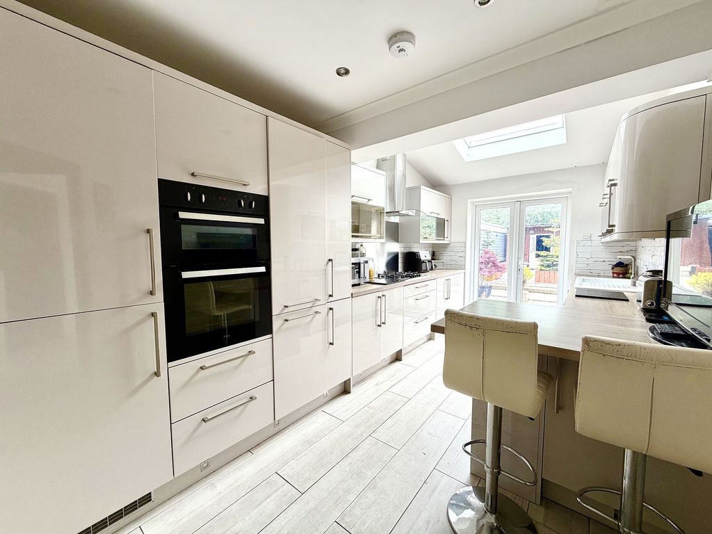 Property photo 3 of 13 Not Specified