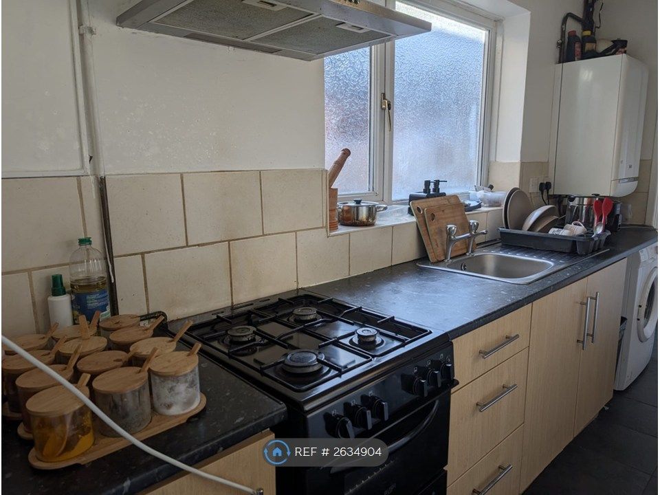 Property photo 2 of 4