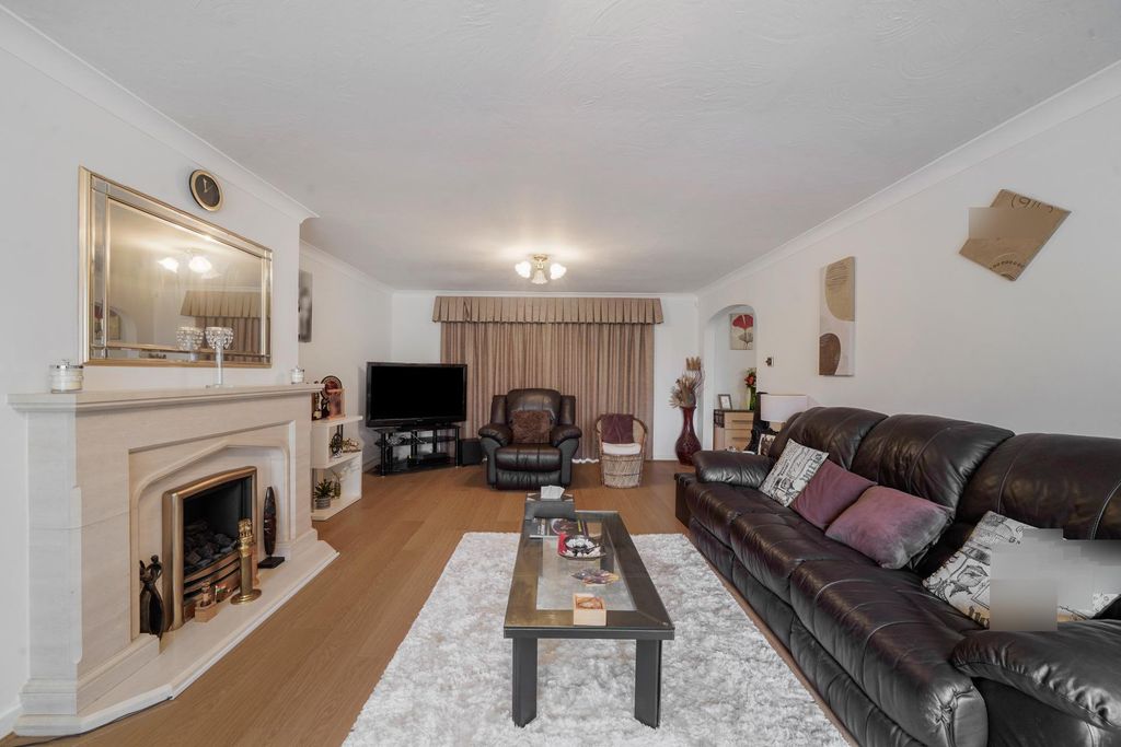 Property photo 2 of 15 Photo 1