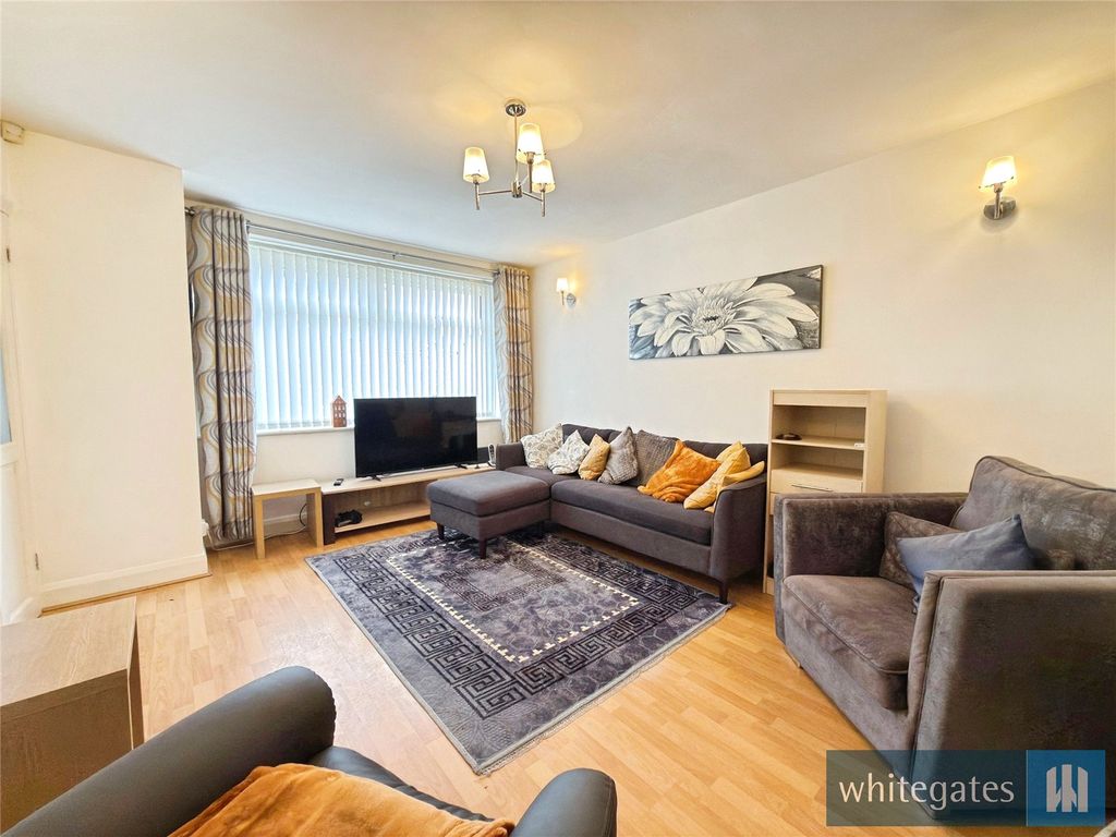 Property photo 3 of 13 Picture No. 12