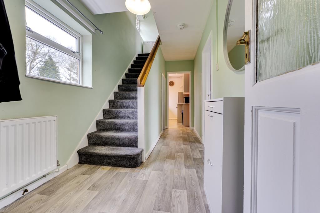 Property photo 2 of 27 32 Elizabeth Road, Rothwell-8.Jpg