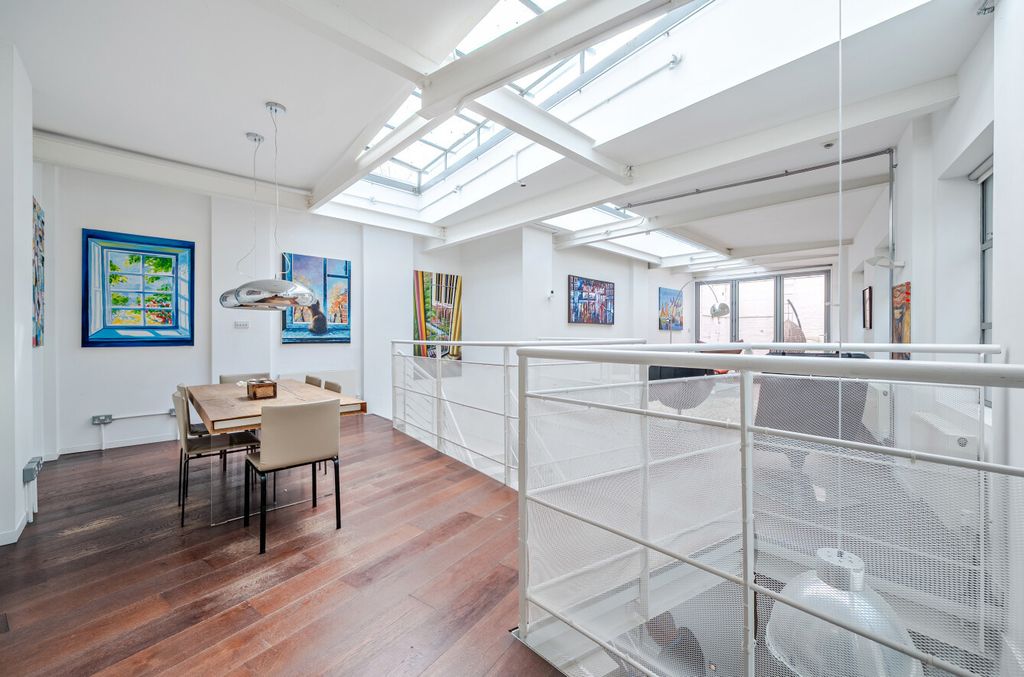 Property photo 3 of 26 1429741-13-69B82F...