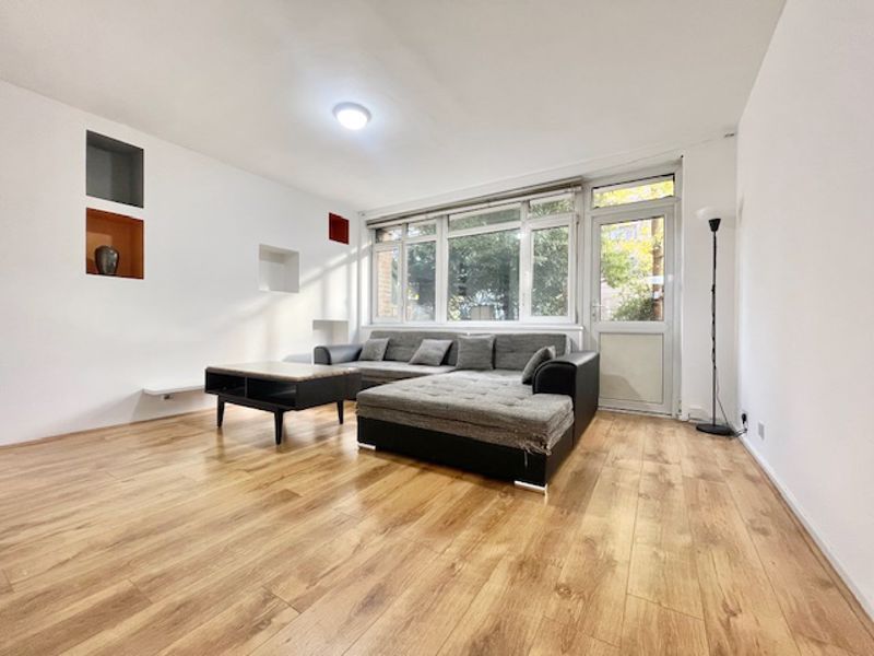 Property photo 3 of 10 Photo 20