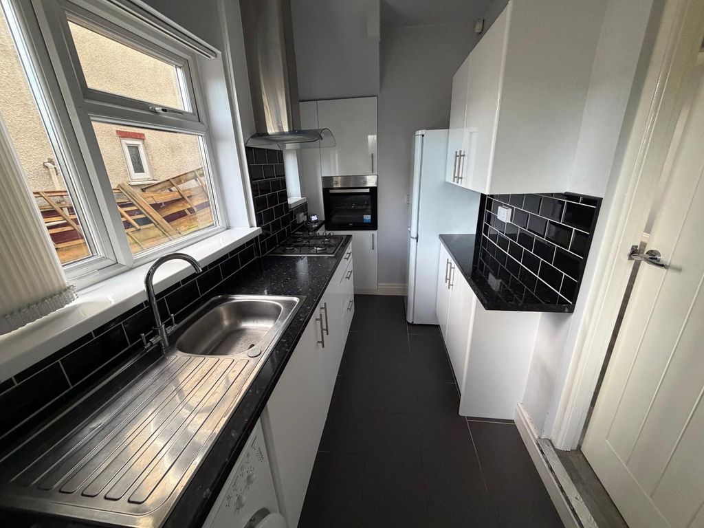 Property photo 2 of 10 B97660c2-Aa3B-4467-8376-89F117E8337B.Jpeg