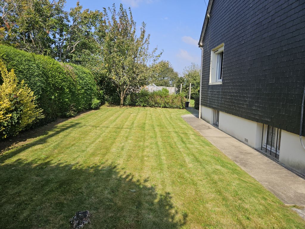 Property photo 3 of 12