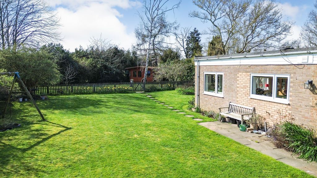 Property photo 3 of 28 Rear Garden